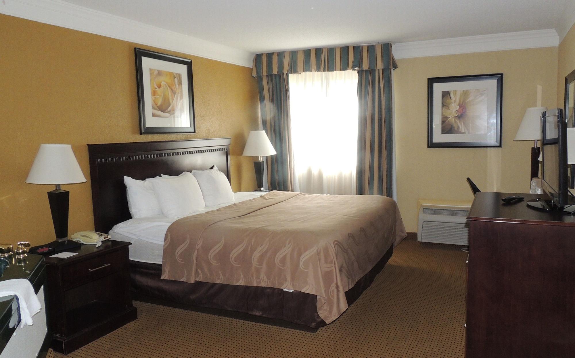 Quality Inn And Suites Fairgrounds - Syracuse Seneca Knolls Exteriör bild