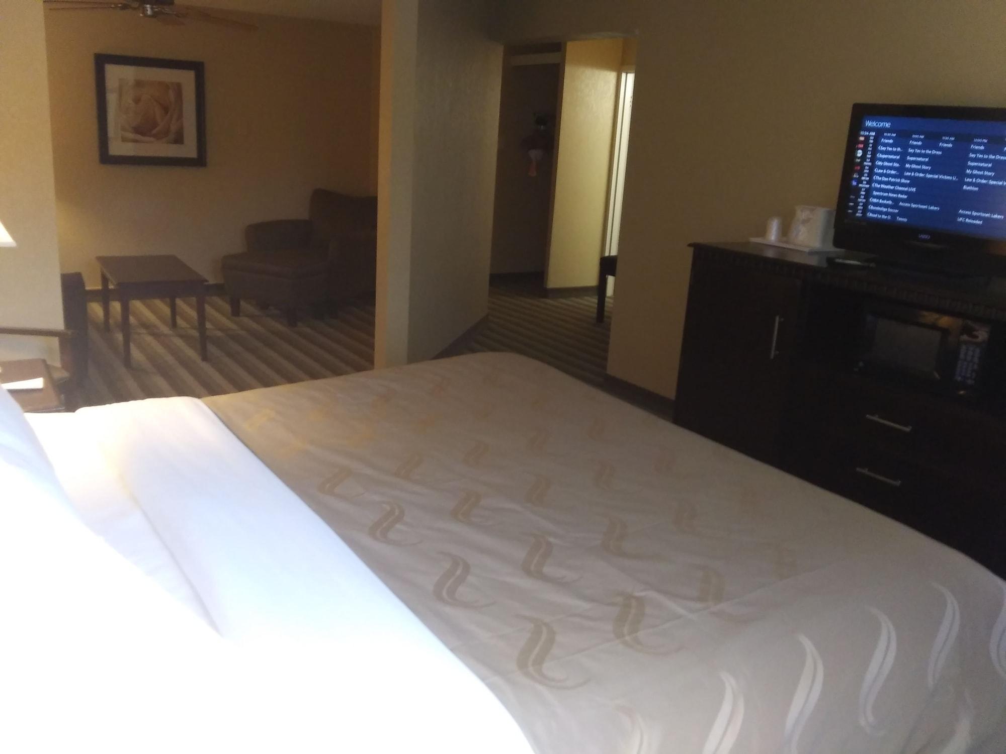 Quality Inn And Suites Fairgrounds - Syracuse Seneca Knolls Exteriör bild