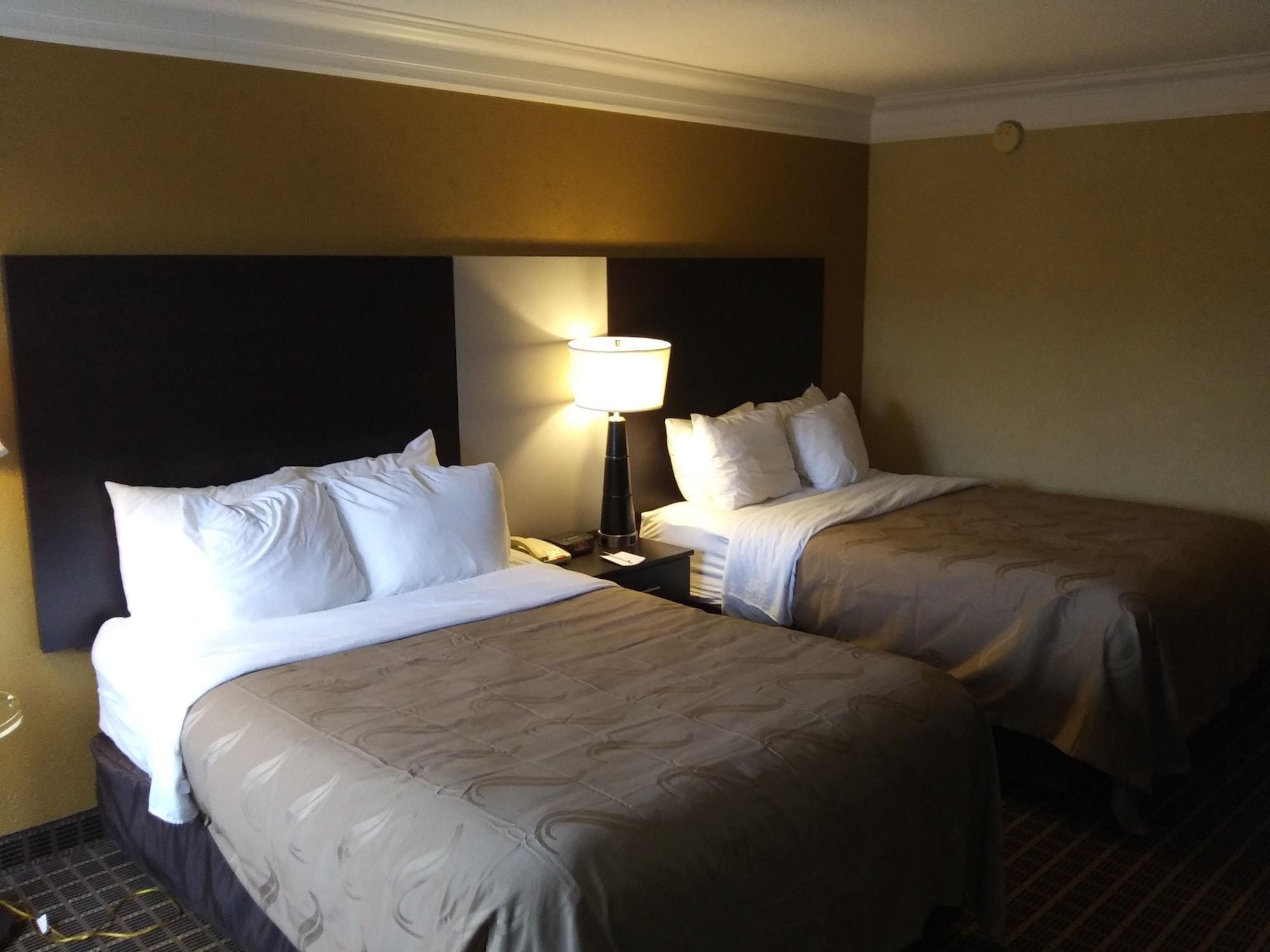 Quality Inn And Suites Fairgrounds - Syracuse Seneca Knolls Exteriör bild