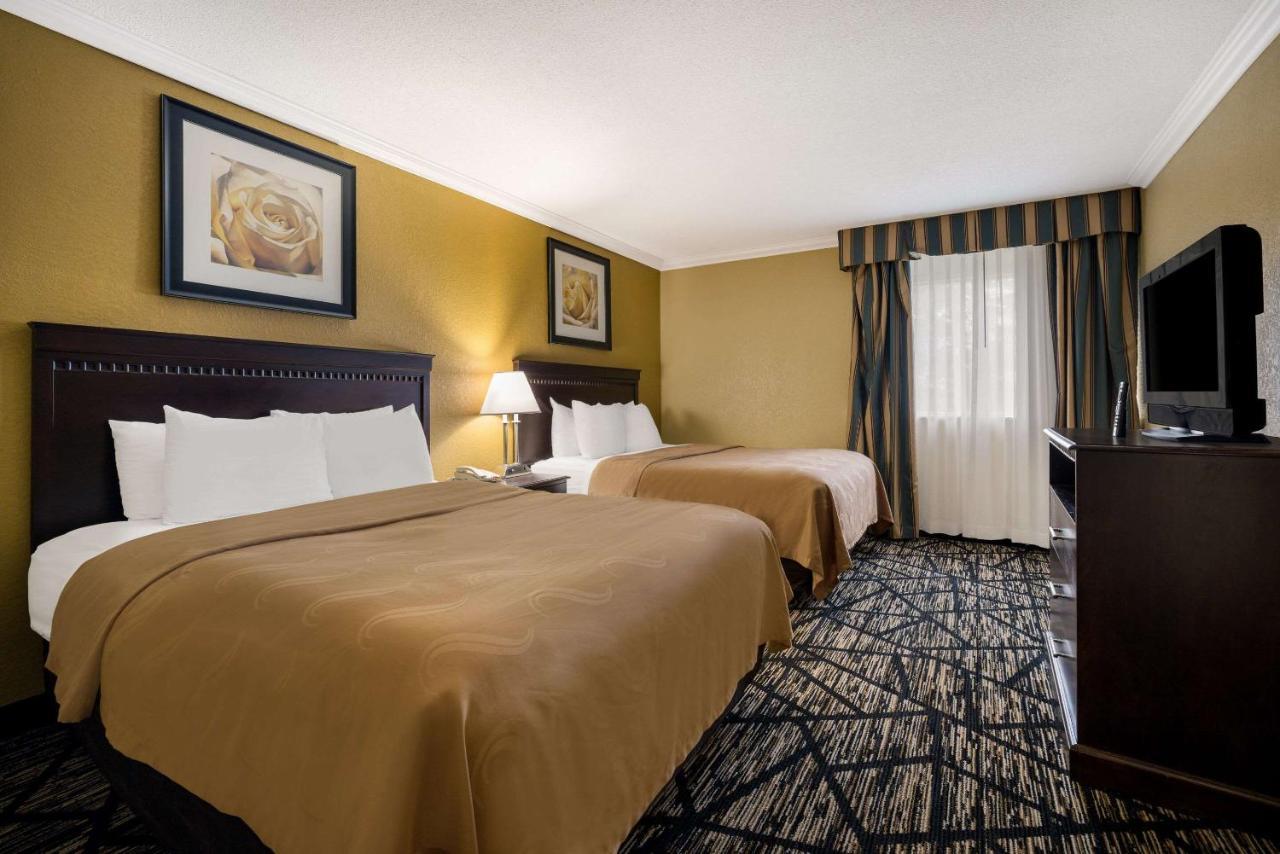 Quality Inn And Suites Fairgrounds - Syracuse Seneca Knolls Exteriör bild