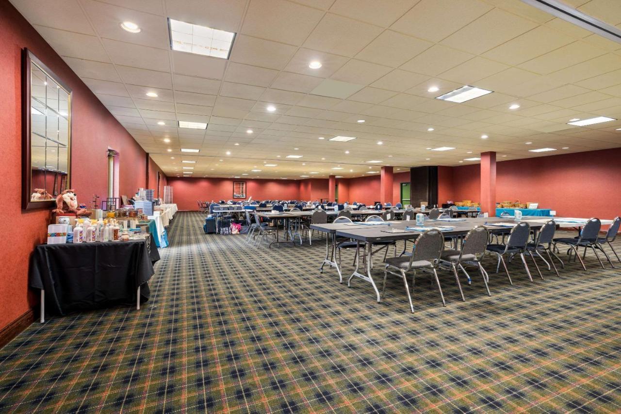 Quality Inn And Suites Fairgrounds - Syracuse Seneca Knolls Exteriör bild